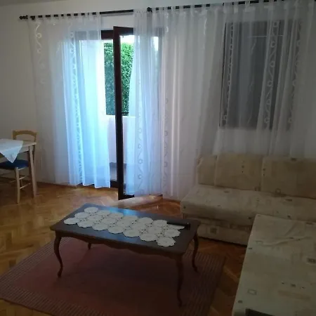 17675a Apartamento *