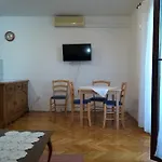 17675a Apartman